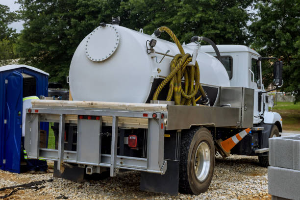 Best Portable toilet rental cost  in Scottsbluff, NE